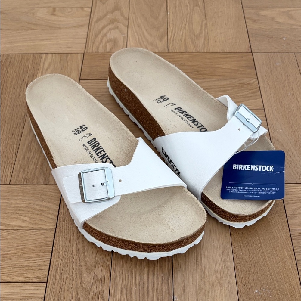 Birkenstock Women's Sandals in White with Buckle